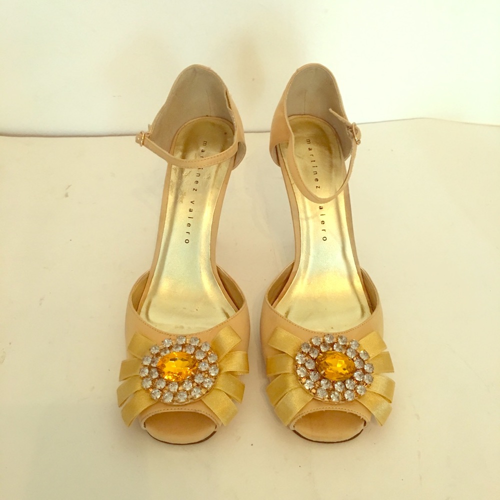 Gorgeous Holiday Ankle Strap Pumps